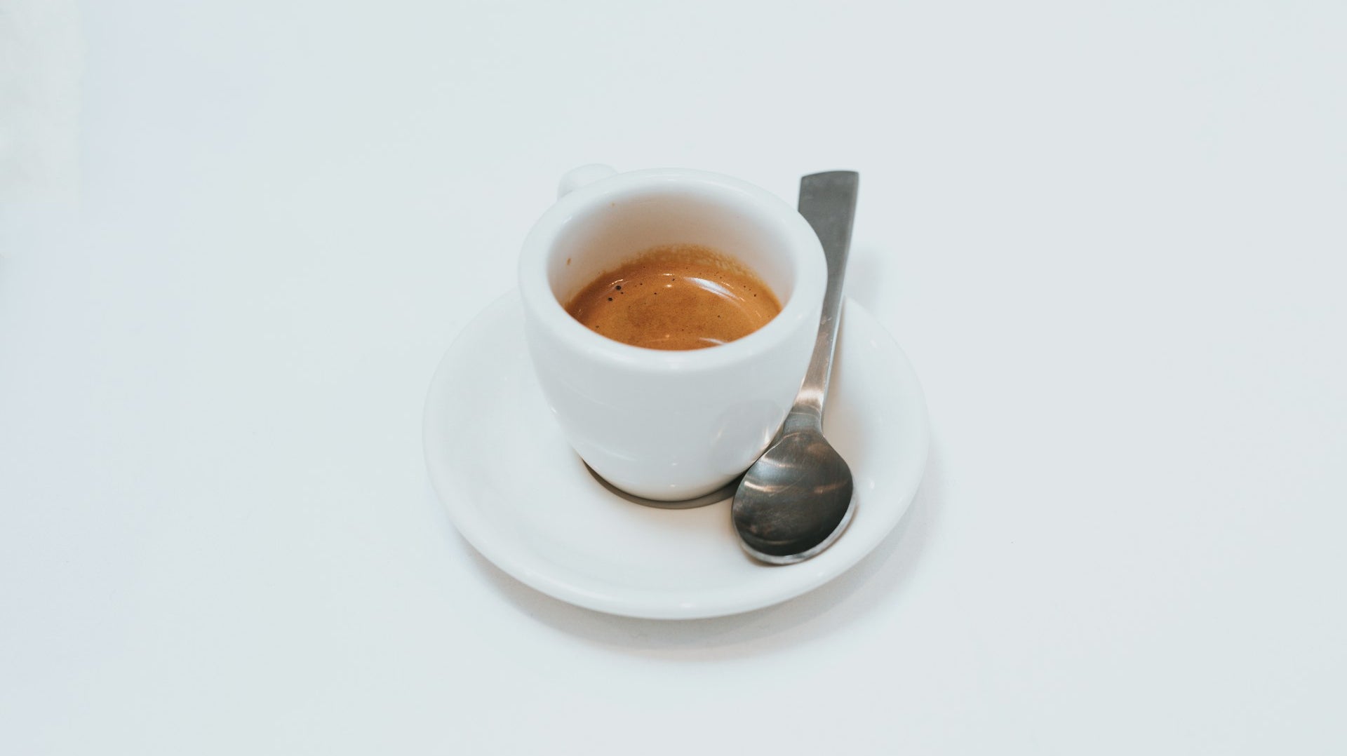 Café espresso par une machine automatique