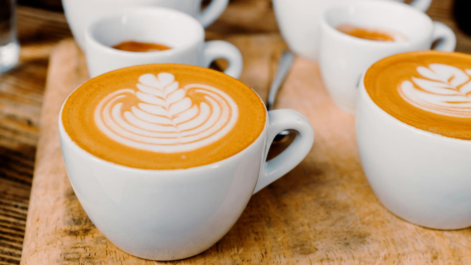 Cortado : Origine, Préparation et Secrets pour un Café Parfaitement Équilibré